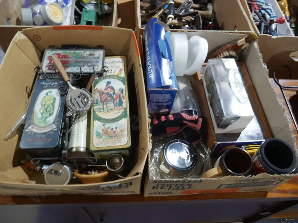 2 boxes of alcohol related items Image 1++