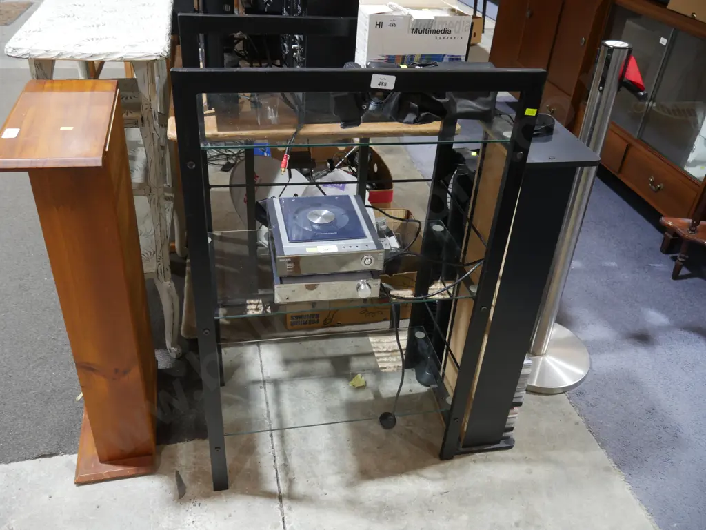 Audio rack Image 1++