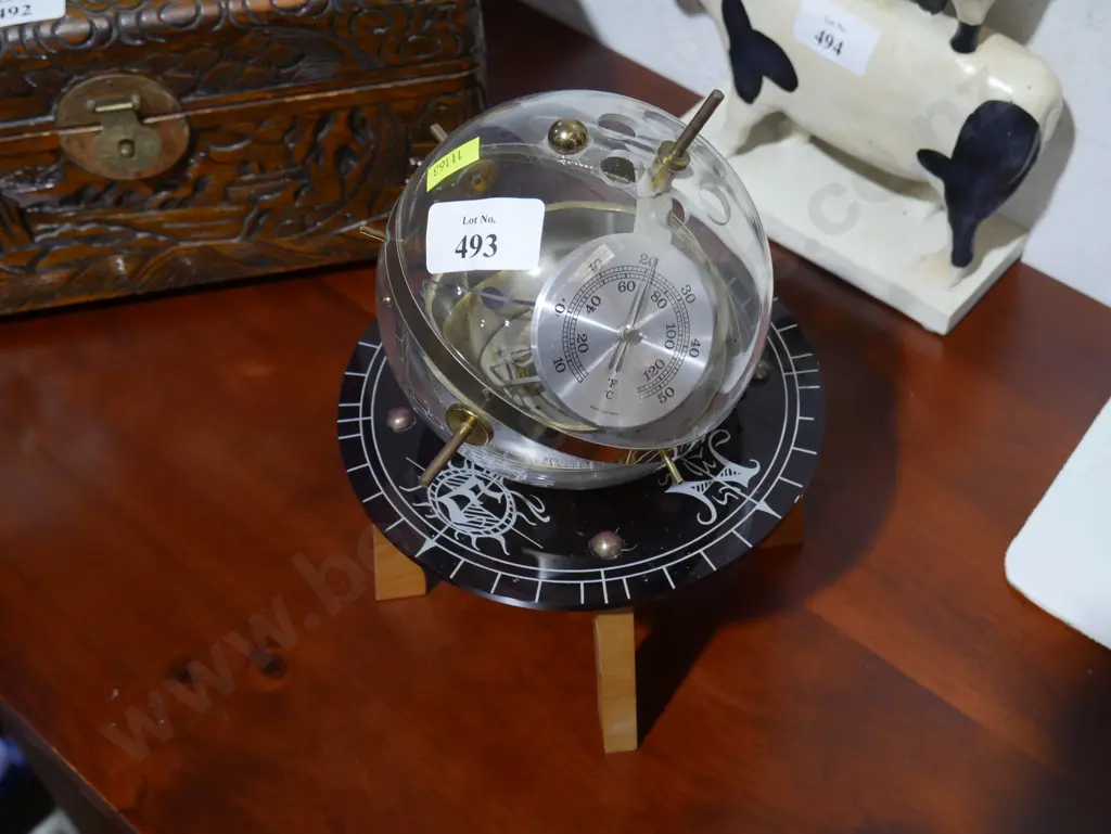 Sputnik style weather station Image 1++