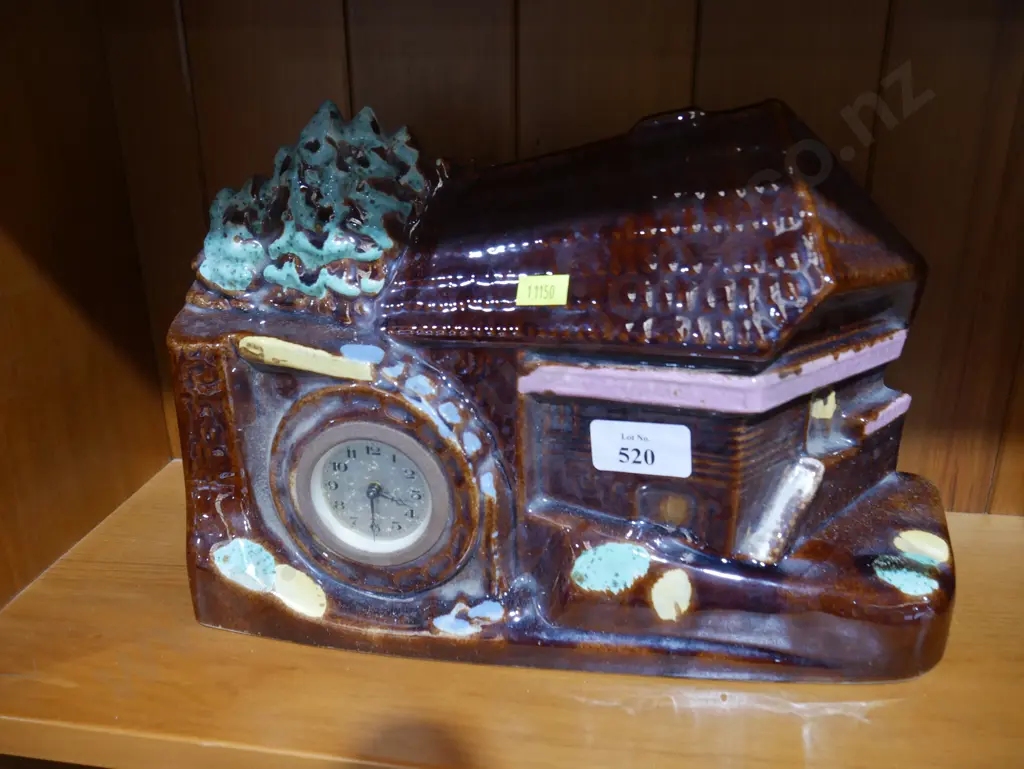 Cottage clock ornament Image 1++