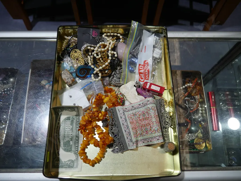 Jewellery etc Image 1++