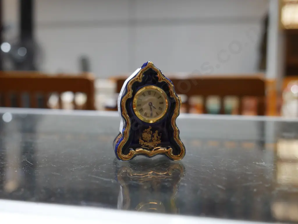 Small Limoges clock Image 1++