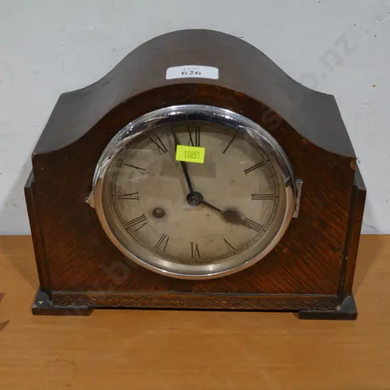 Mantle clock