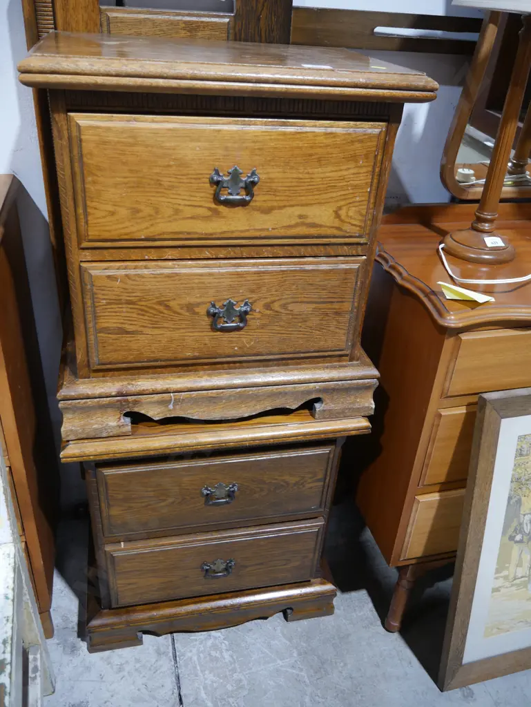 Pair of bedside drawers and matching headboard Image 1++
