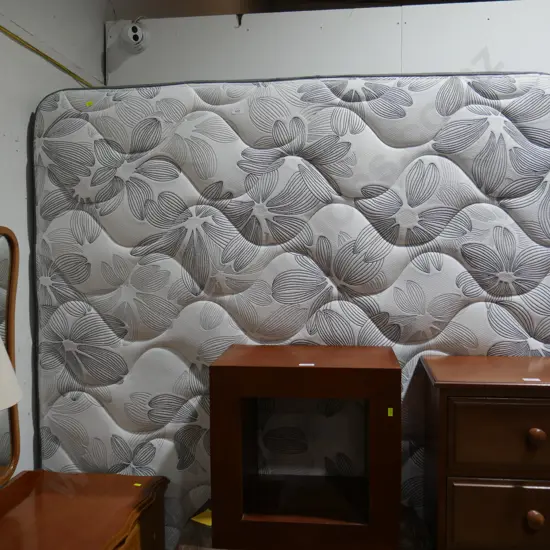 Queen size mattress and base