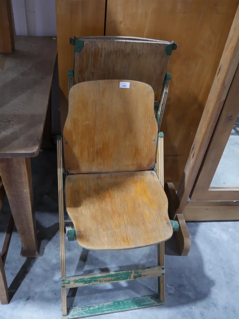 Two folding chairs Image 1++