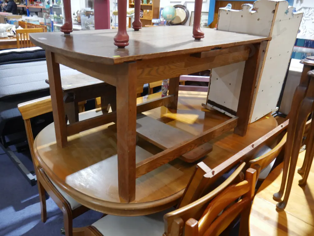 Coffee table Image 1++