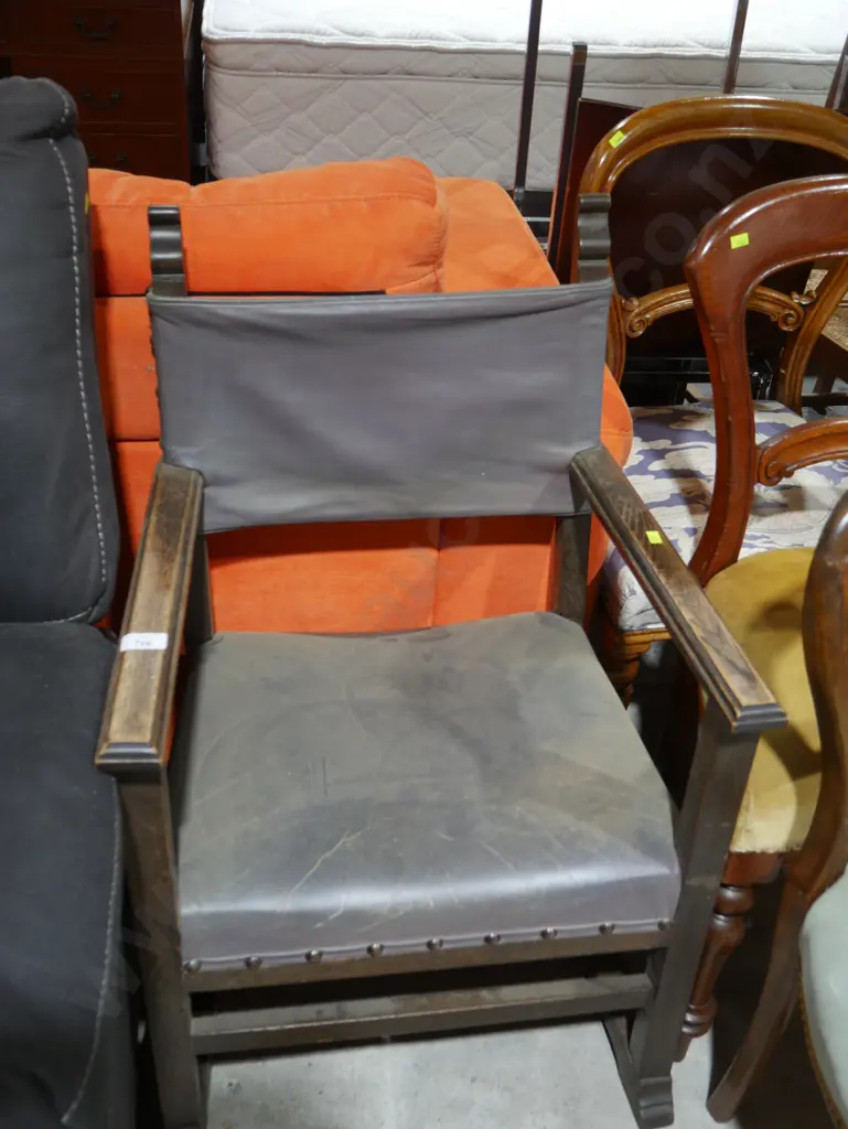 Leather top chair Image 1++