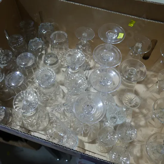 Crystal & glass stemmed glasses