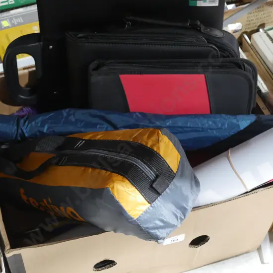 Tent, sun umbrella etc