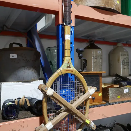 Tennis racket