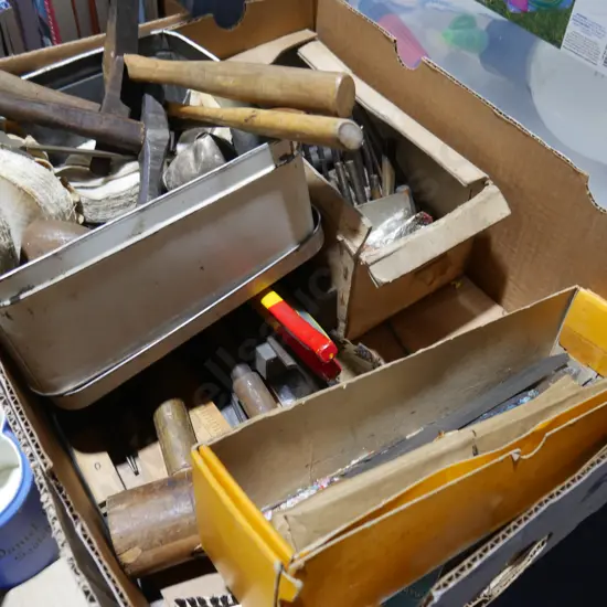 Hammers punches files