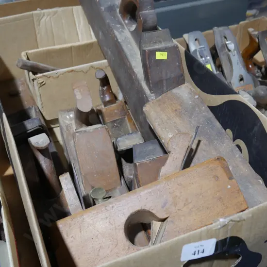 Box of wood planes