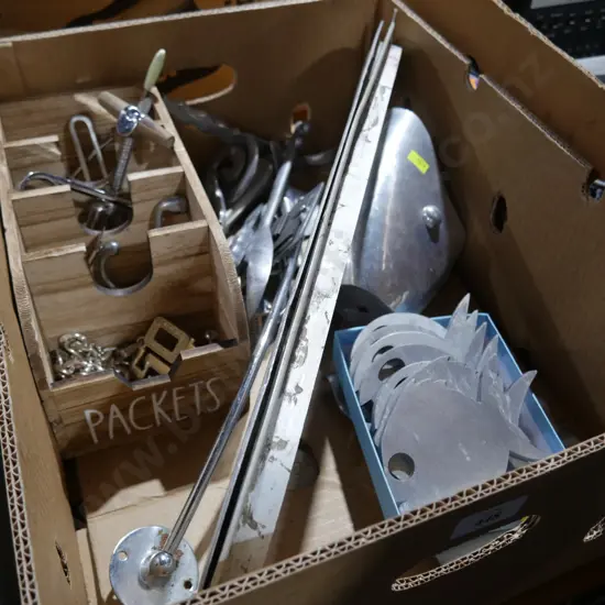 Assorted aluminium items