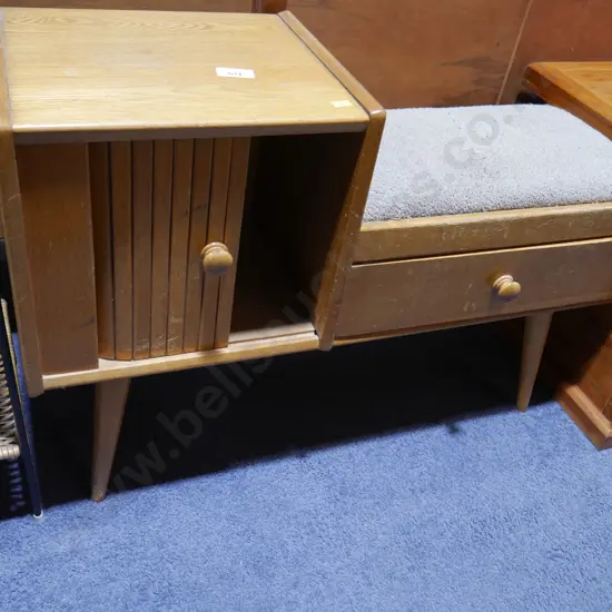 Telephone chatter seat