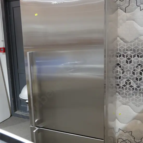 Fisher & Paykel fridge freezer