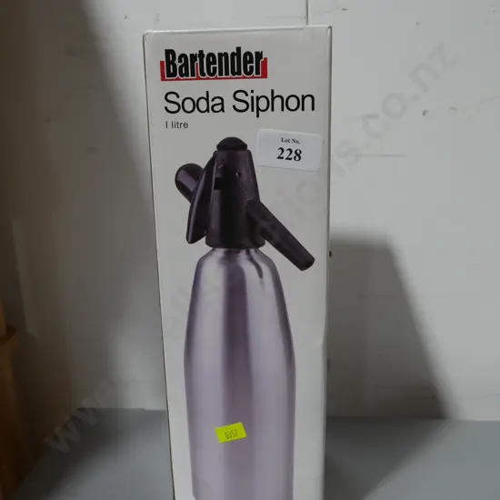 Soda siphon