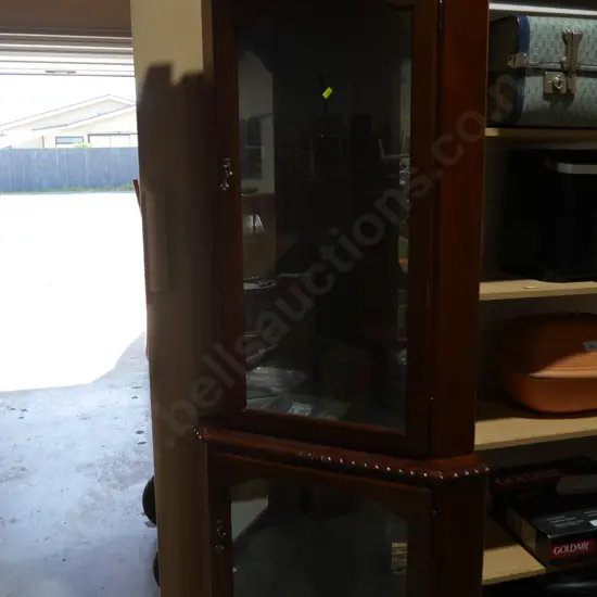 Display cabinet
