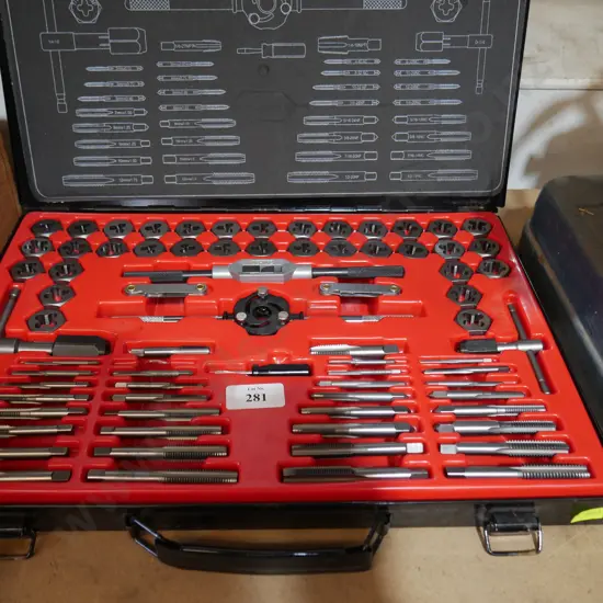 Tap and die set