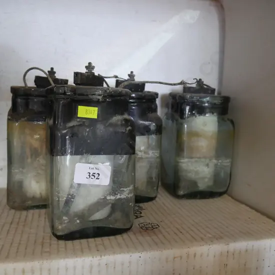 4 glass batteries