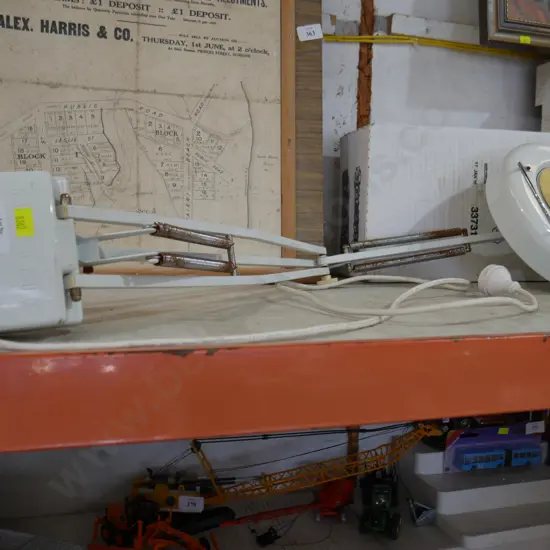 Hobbies lamp magnifier