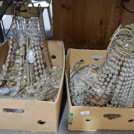 2 hanging chandeliers