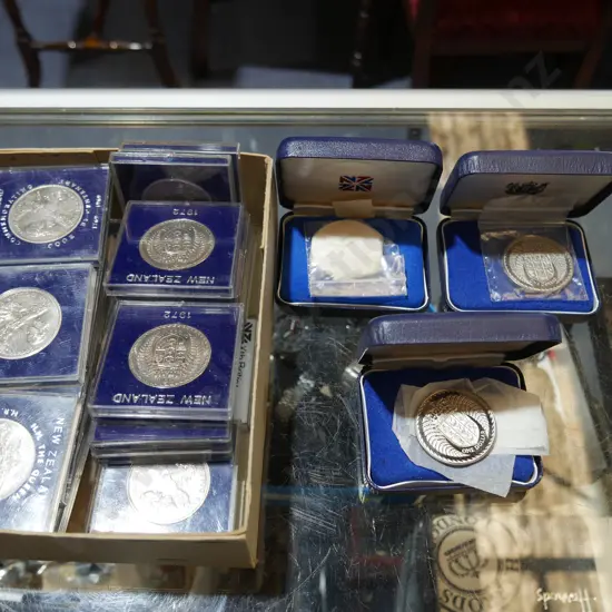 Quantity of cased coins