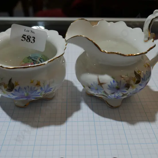 Aynsley jug & sugar, egg