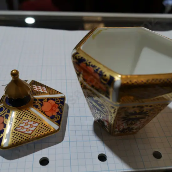 Royal Crown Derby lidded dish