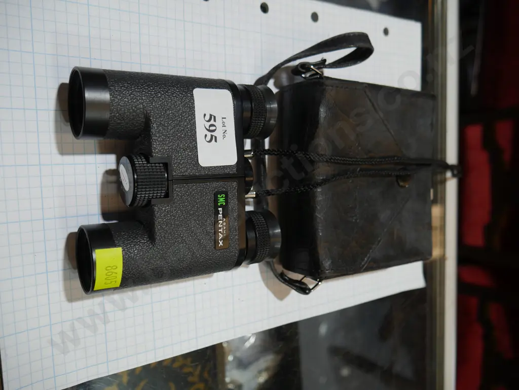 Pentax binoculars Image 1++