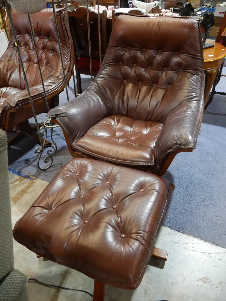 Leather deep button chair and stool Image 1++
