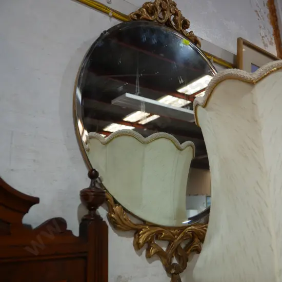Circular mirror