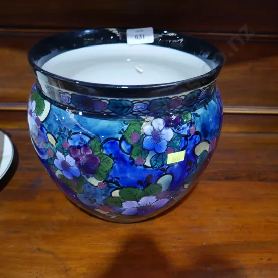 Florentine jardinere