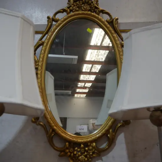 Gilt frame mirror