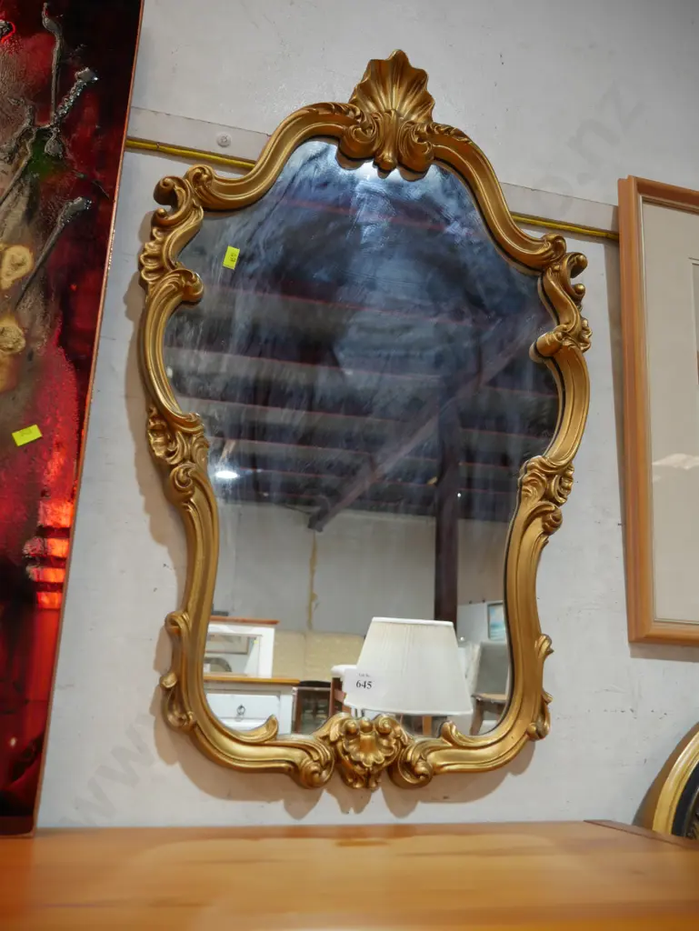 Gilt frame mirror Image 1++