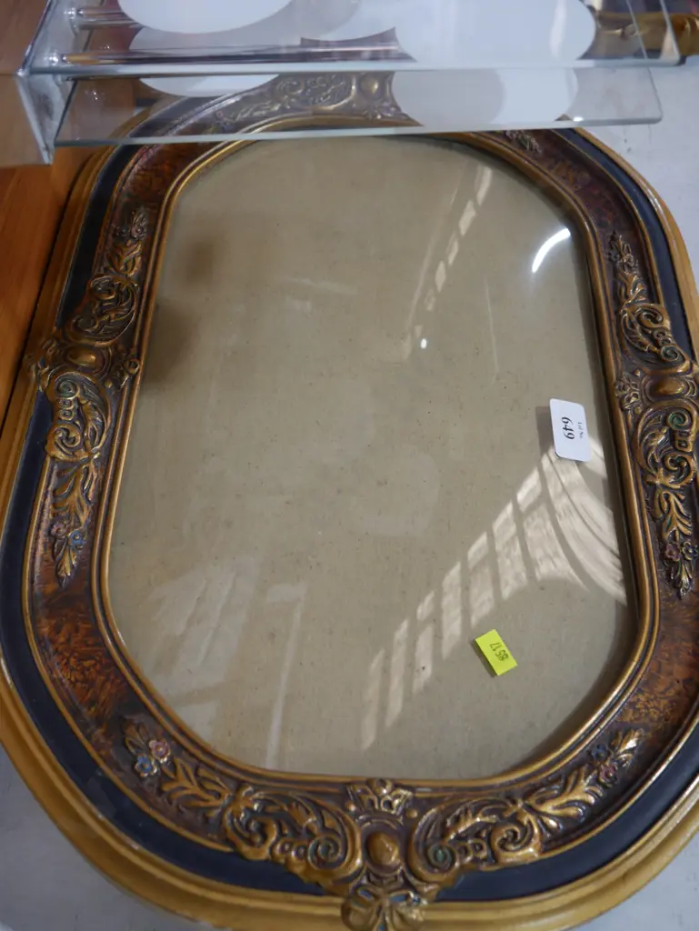 Vintage picture frame Image 1++