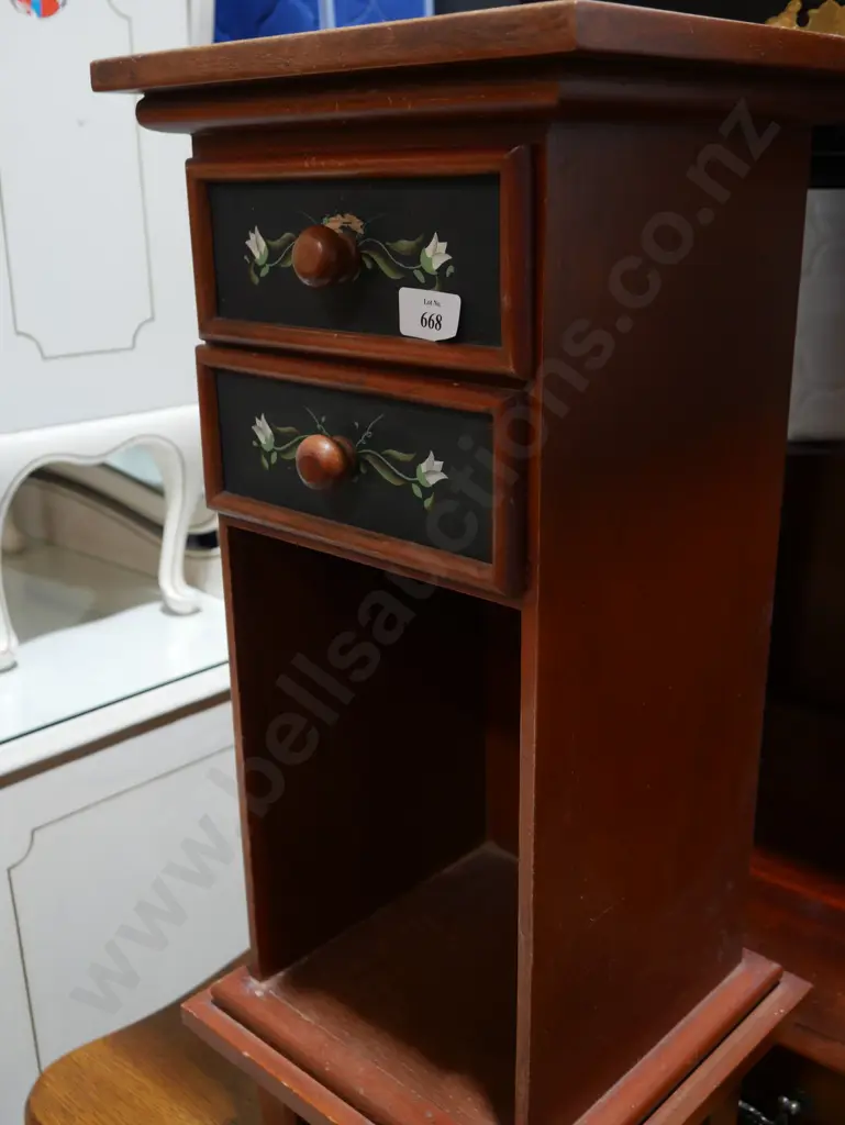 2 drawer unit Image 1++