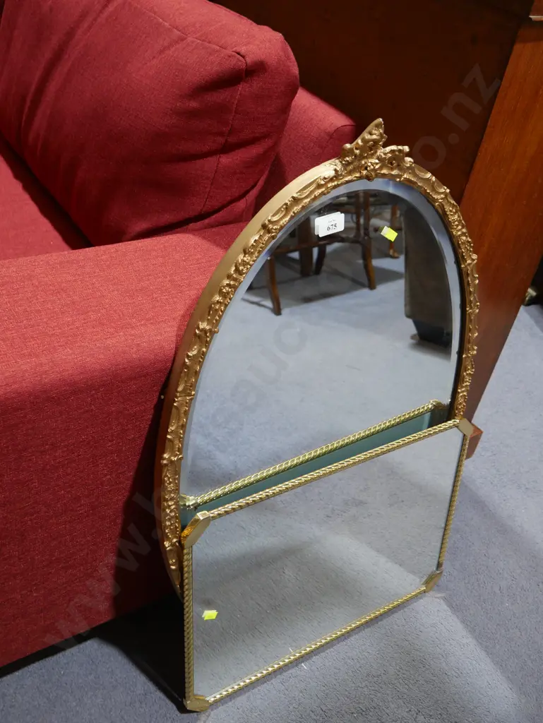 2 gilt frame mirrors Image 1++