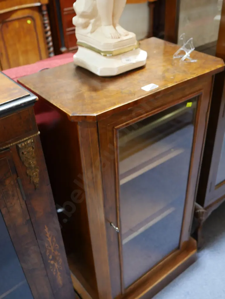 Display cabinet Image 1++