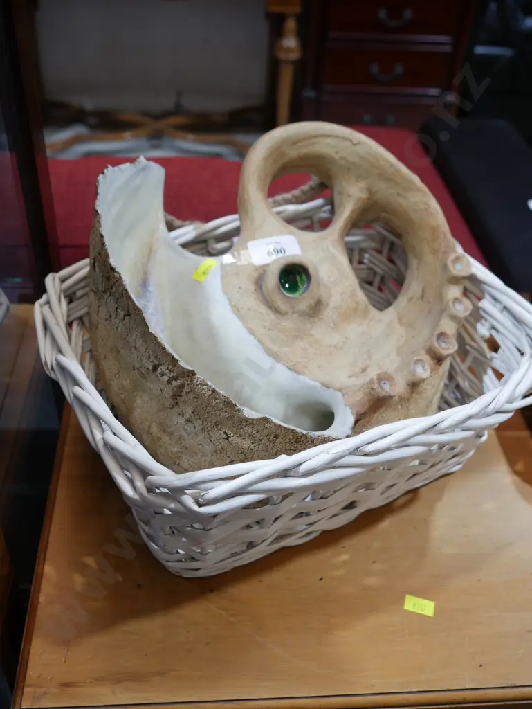 Pottery wall hanging Image 1++