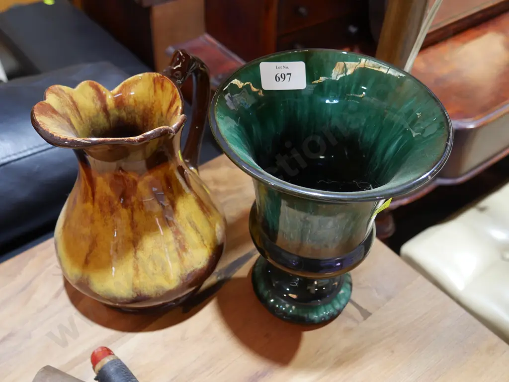 2 Blue Mountain vases Image 1++