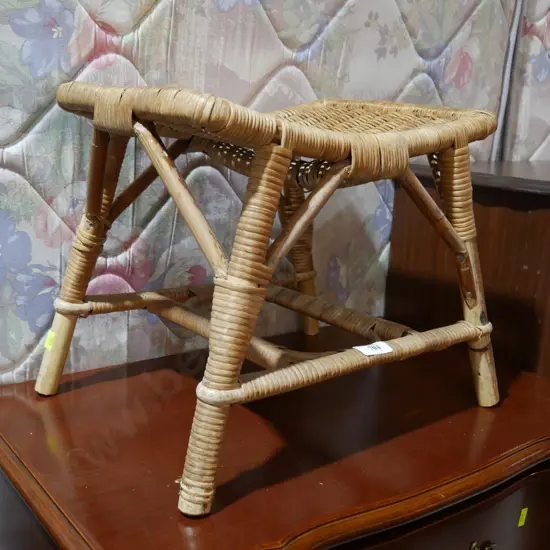 Cane stool