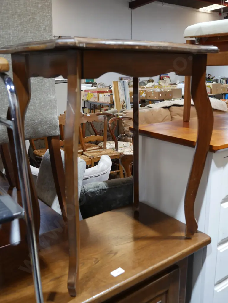 Occasional table Image 1++