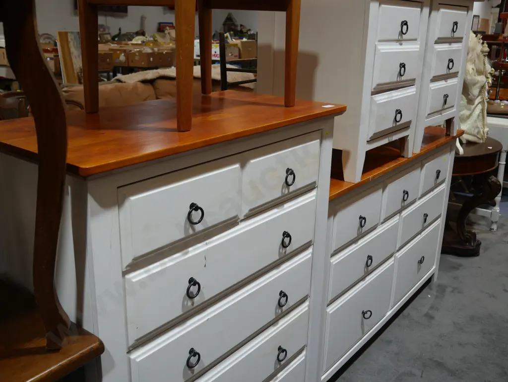 4 piece bedroom suite Image 1++