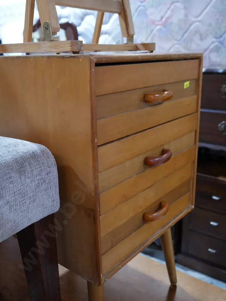 Wooden sewing drawers Image 1++