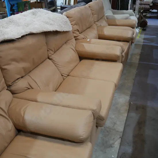 4 piece leather lounge suite
