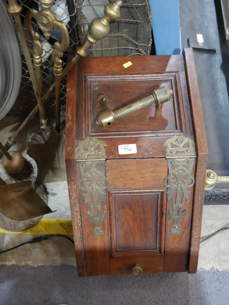 Coal box brass fire tools Image 1++