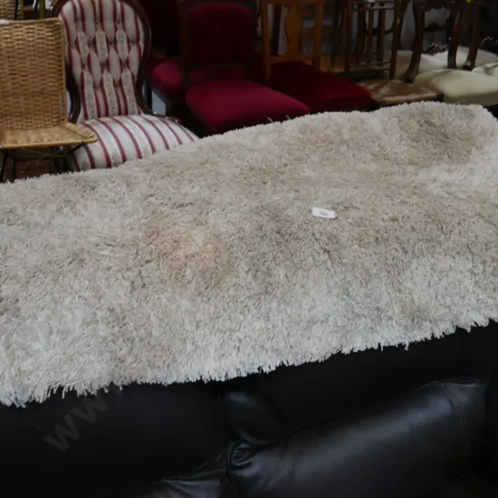 Fluffy rug