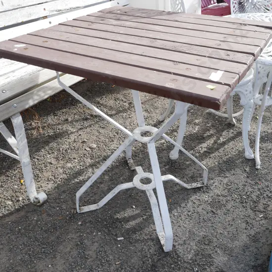 Outdoor table
