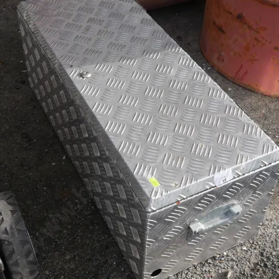 Aluminium tool box